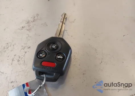 2016 Subaru Outback 2.5I Premium z USA, uszkodzony, nr VIN 4S4BSACC8G3244353